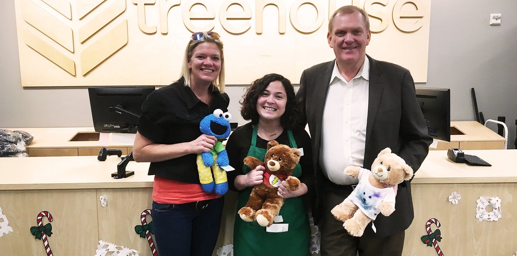 Hermanson Collects Coats for Local Foster Youth Image